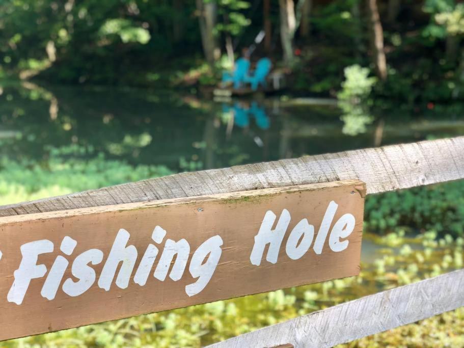 The Fishing Hole Cabin - Sage Vacations