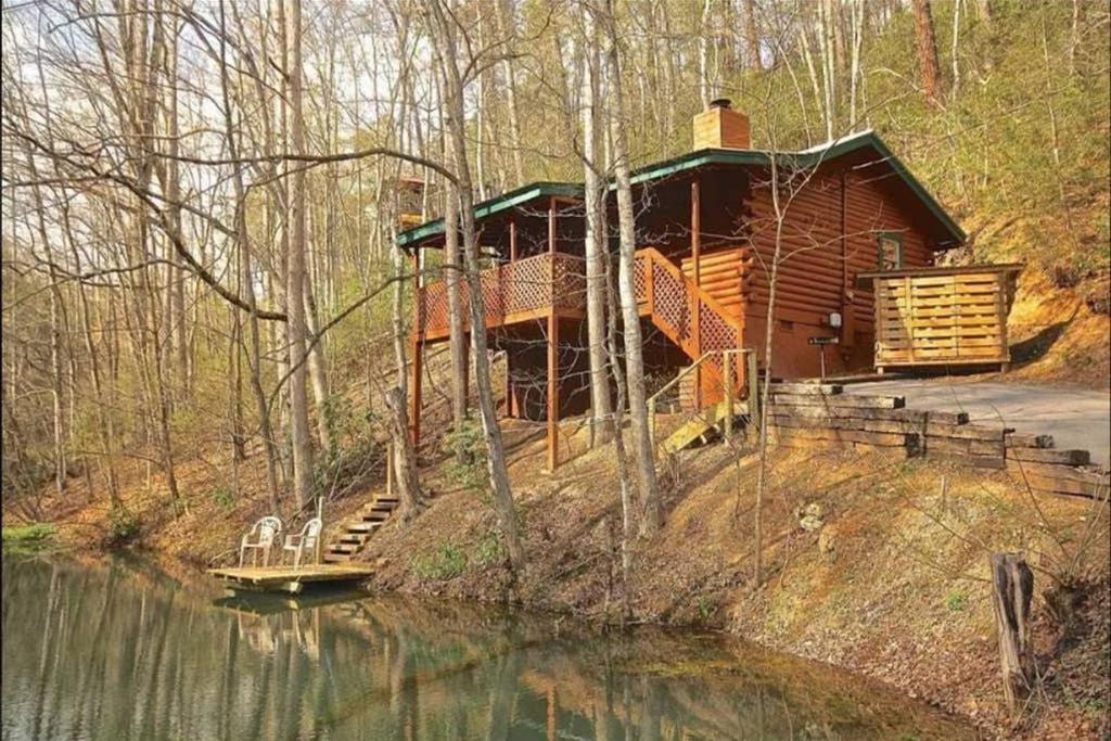 The Fishing Hole Cabin - Sage Vacations *
